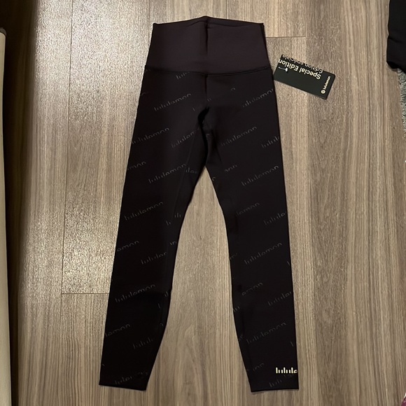 Lululemon SE Wunder Train 25” - Picture 2 of 10